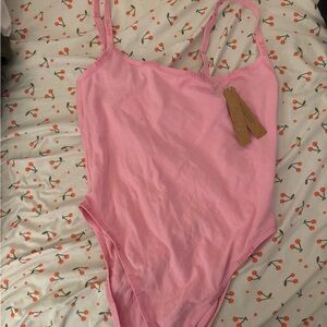 NWT bubble gum skims bodysuit
